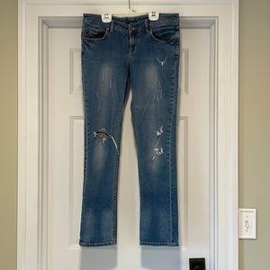 Slim Distressed Boyfriend Jeans